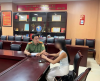 Công dân hai quốc tịch cần dùng hộ chiếu Việt Nam khi nhập cảnh