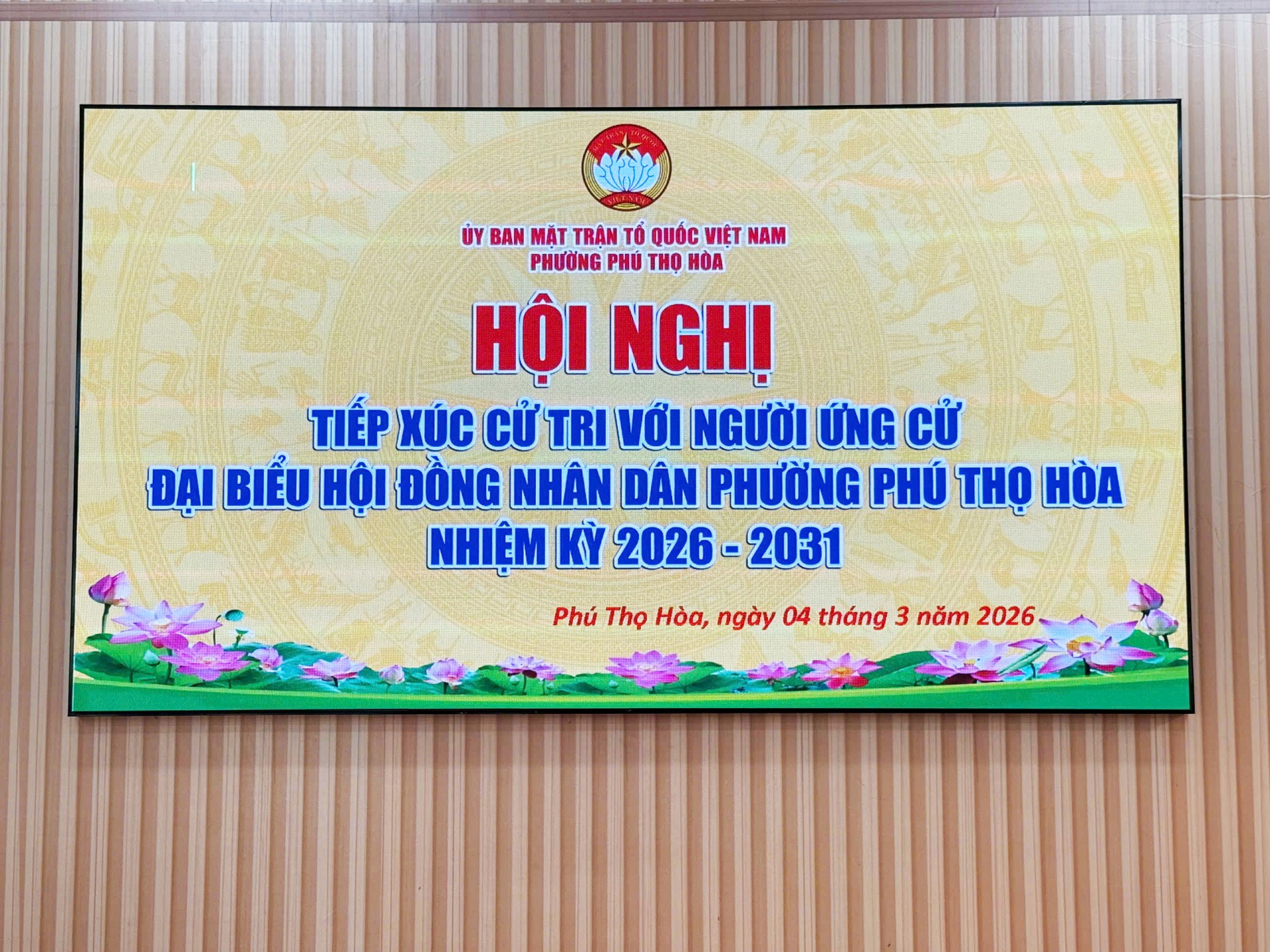 Luật sư Kim Oanh tham gia tiếp xúc cử tri Phú Thọ Hòa: Lắng nghe tâm tư, hành động vì nhân dân