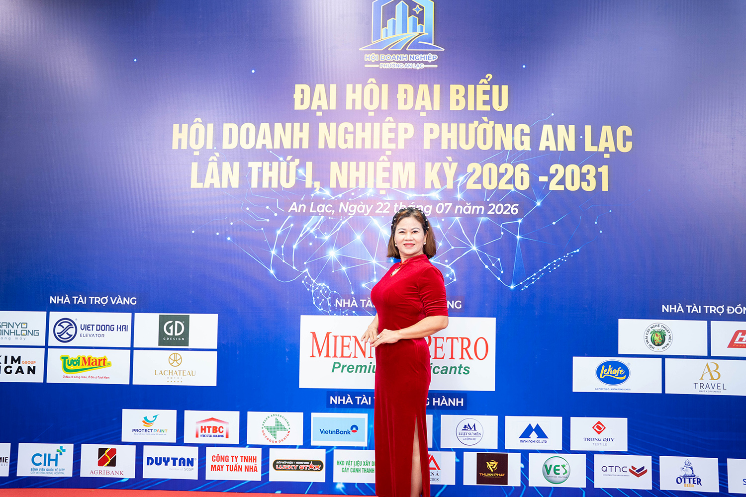 ls Nguyen Thi Kim Oanh tai dai hoi doanh nghiep phuong An Lac